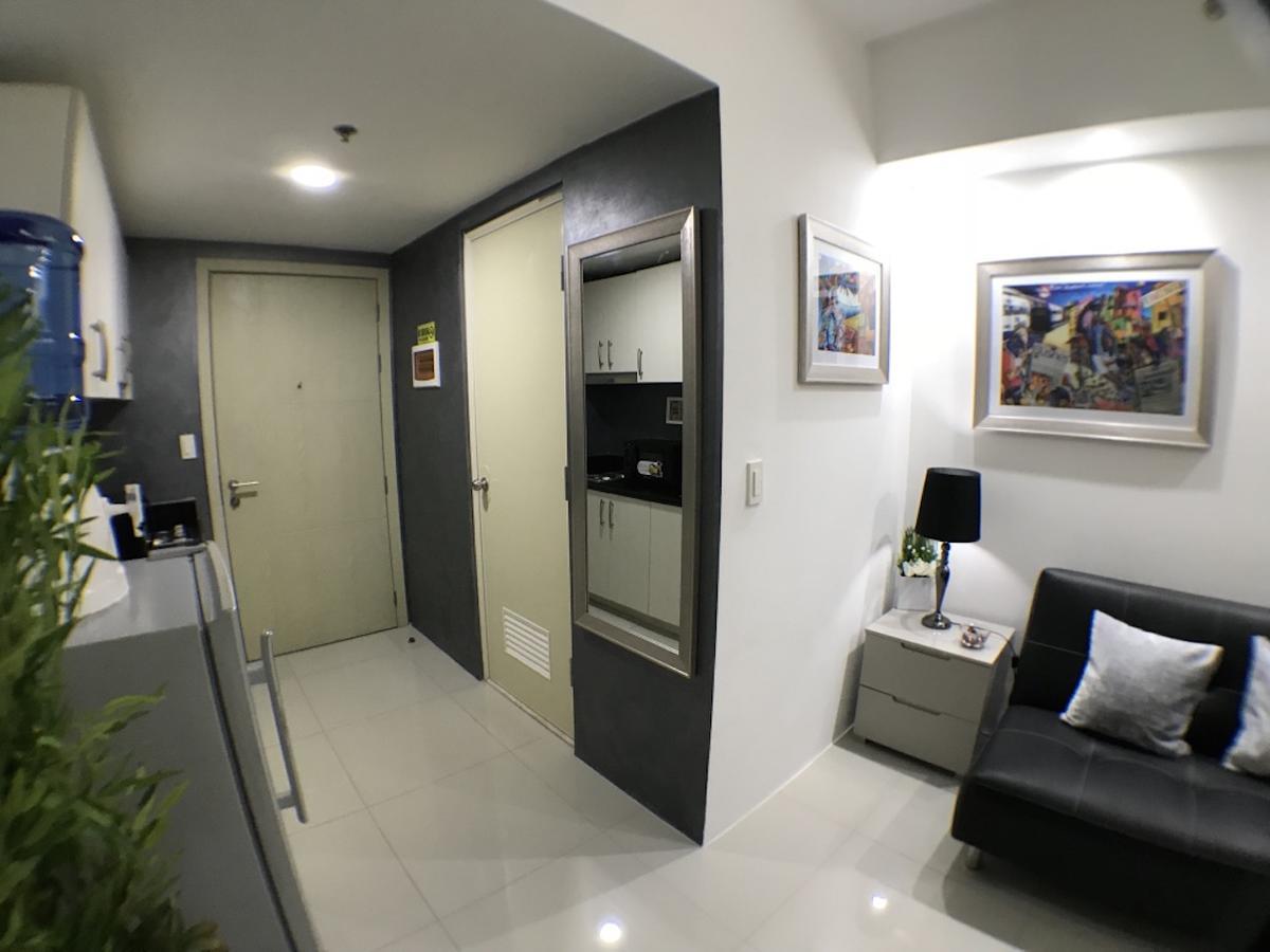 Jazz Makati Luxury Apartment Маніла Екстер'єр фото